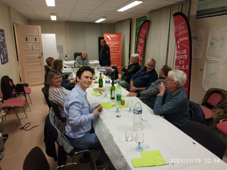Photo de l'assemblée du club ULM Est 2021